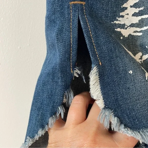 One Teaspoon NWOT Frankies Low-Slung Drop Rise Baggy Denim Boyfriend Shorts 4 - Picture 6 of 10